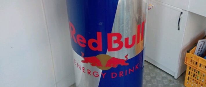 İKİNCİ EL RED BULL SOĞUTUCU REDBULL BUZDOLABI